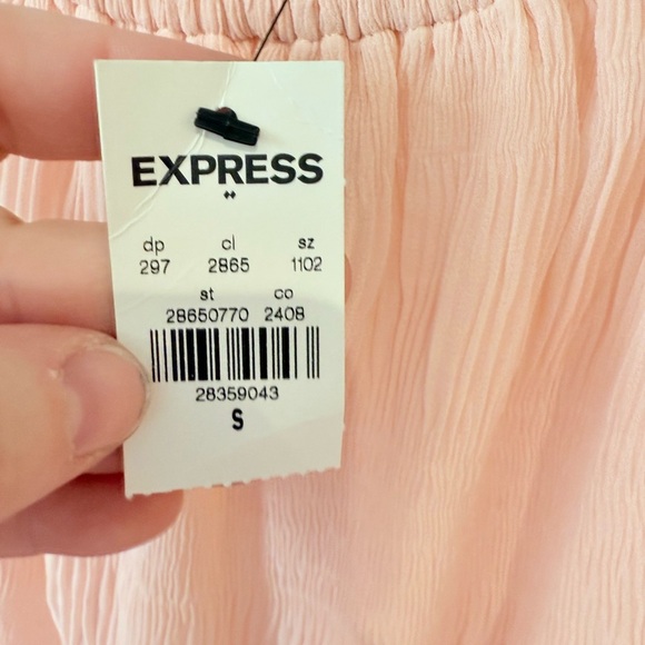 Express Light Pink Blouse NWT - Picture 5 of 6
